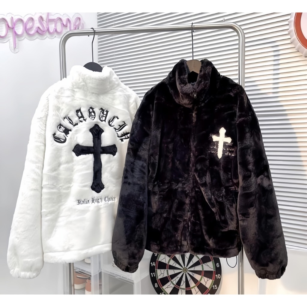 Áo Khoác Lông Chữ Thập Logo Họa Tiết Thêu Cực Nét Chất Liệu Lông Cừu Dày Dặn Form Dáng Unisex Nam Nữ Cực Hottrend 2023