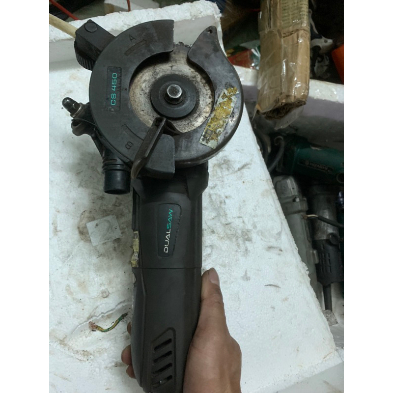 Máy cắt rảnh tường Nhật bãi