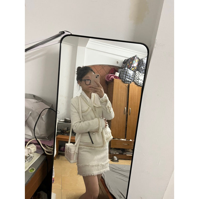 PASS Set Dạ Tweed Trắng Be Áo Dạ Trắng Be Chân Váy Dạ Trắng Be