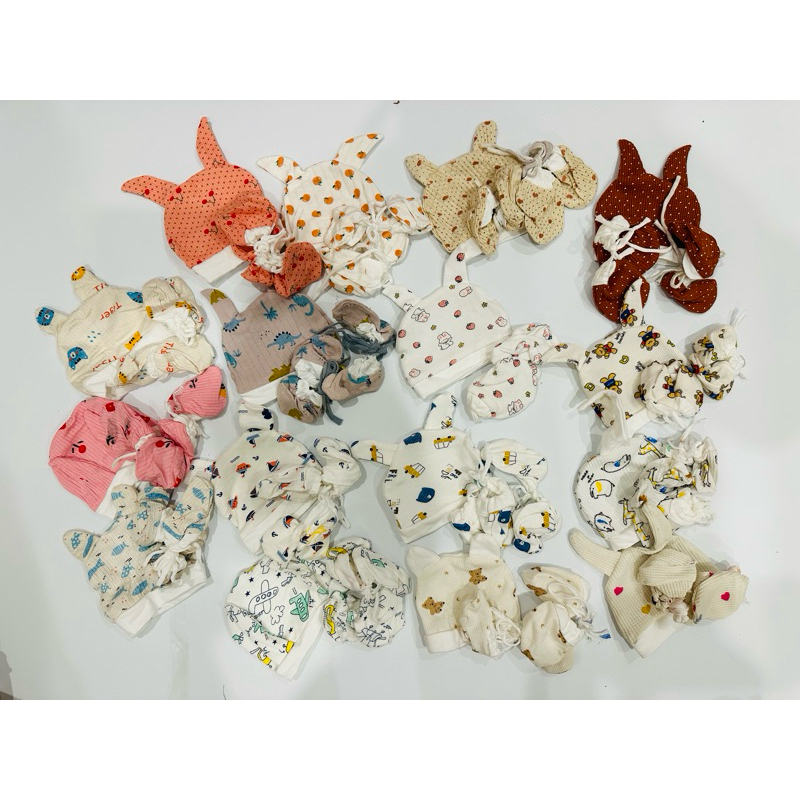 Bộ mũ bao tay chân cho trẻ sinh non thiếu tháng✨𝙎𝙞𝙯𝙚 𝙧𝙞𝙚̂𝙣𝙜✨1.5-3kg