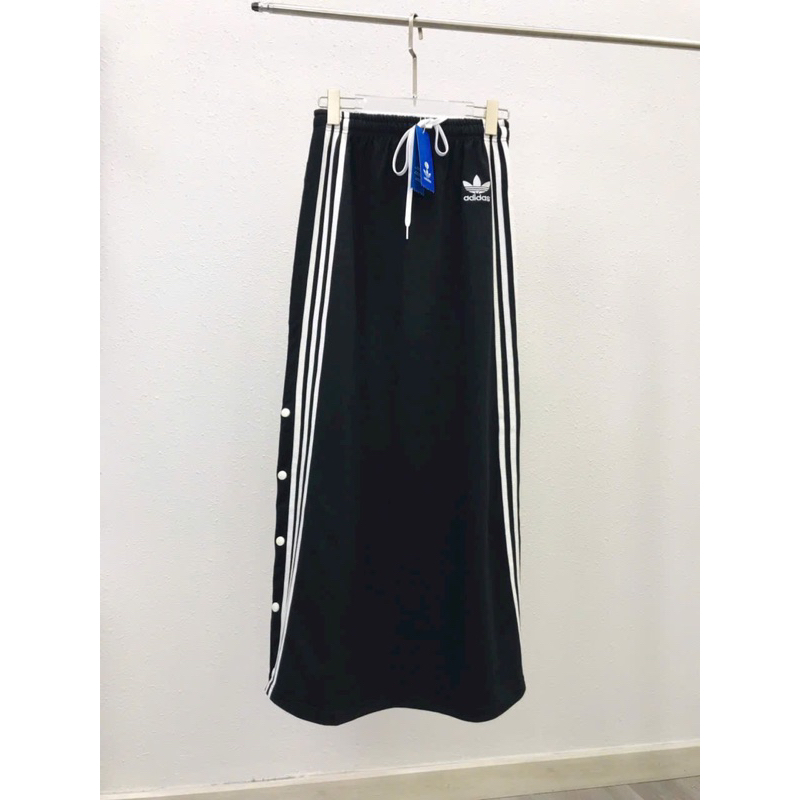 Chân váy adidas dài size  s