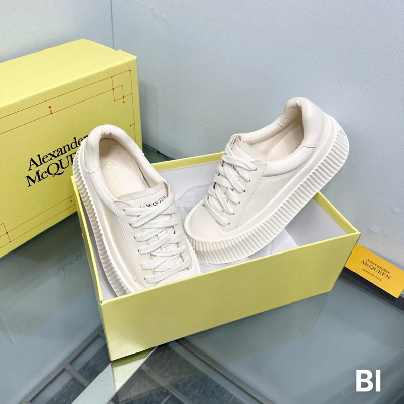 Giày thể thao mcqueen đế bánh mỳ basic fullbox