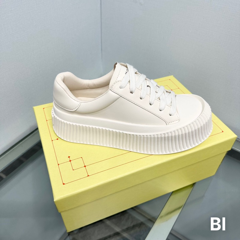 Giày thể thao mcqueen đế bánh mỳ basic fullbox