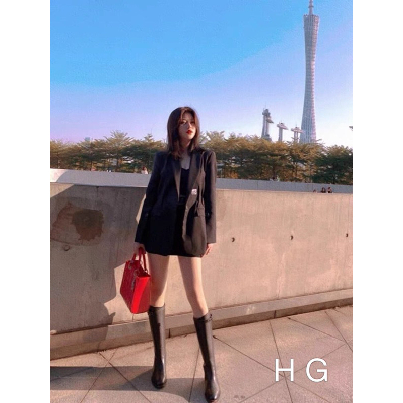 Bốt boot đùi lửng mai phương bùi da trơn phối tag khoá fullbox hàng quảng châu cao cấp