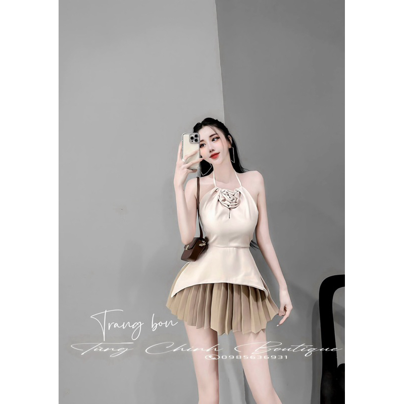 Set áo yếm pelum kèm cổ hoa mix chân váy xếp ly