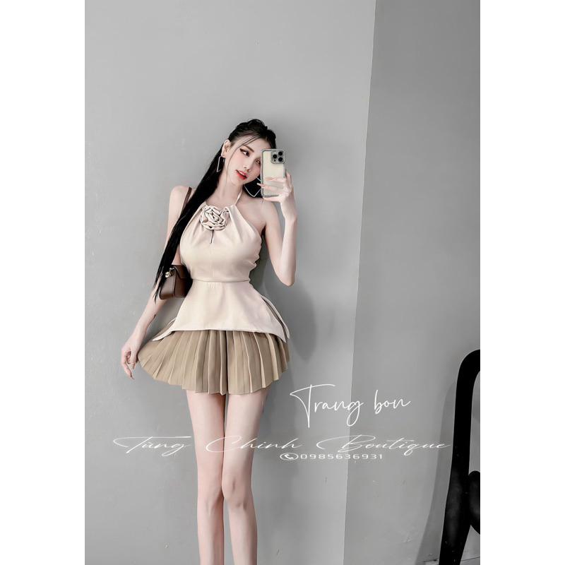 Set áo yếm pelum kèm cổ hoa mix chân váy xếp ly