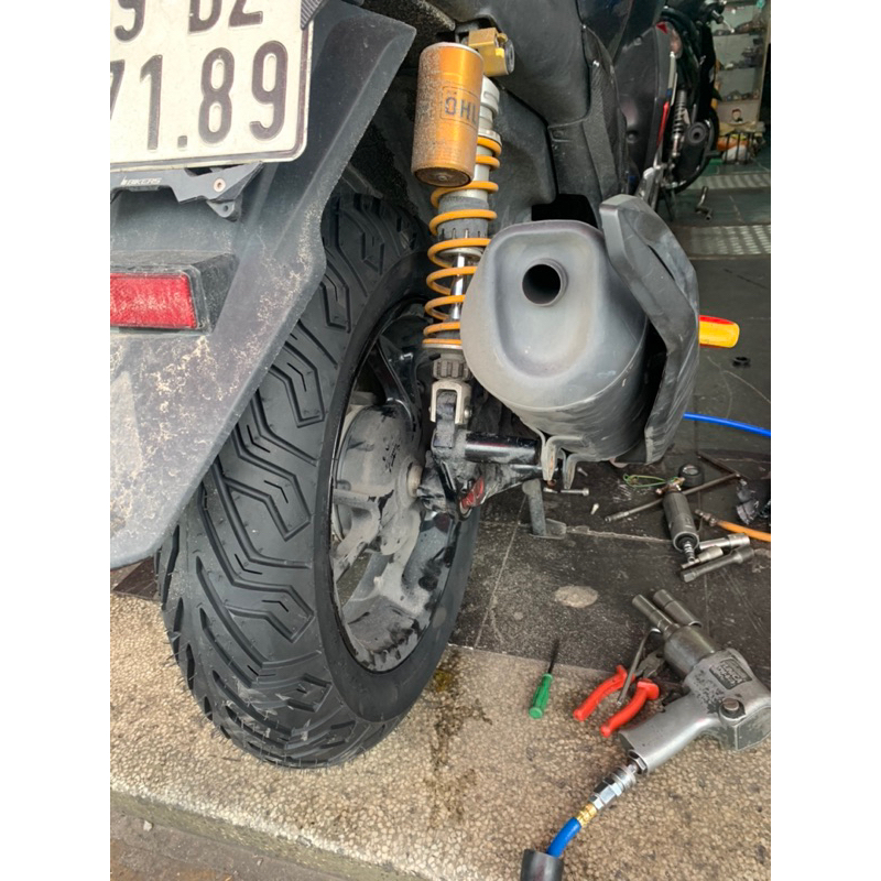 Vỏ lốp sau NVX 140/70-14 Gai City grip Camel Thái