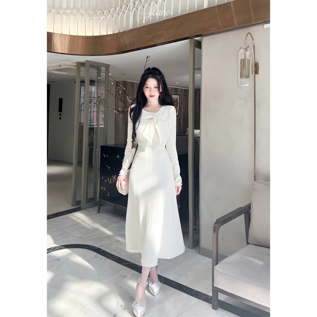 Set cotton kem cổ nơ - Chất liệu cotton - Phối kẻ sọc viền - Thiết kế Flane Tay dài cho các nàng.