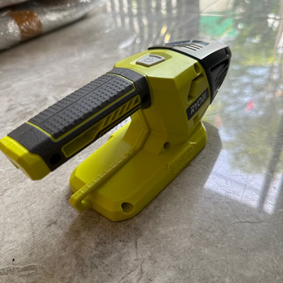 Đèn Chiếu Sáng Ryobi 18V - P705