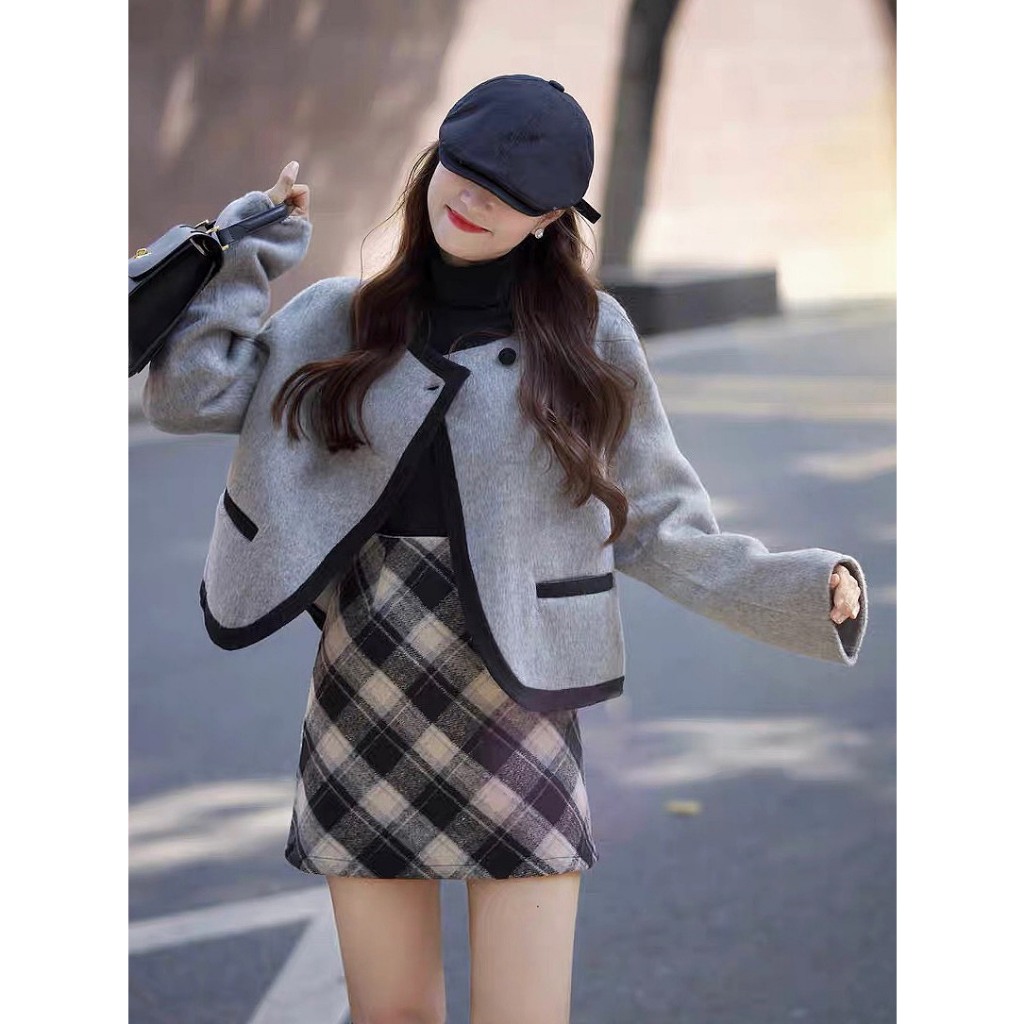 Set áo khoác dạ bông màu xám YIMI kèm chân váy kẻ caro
