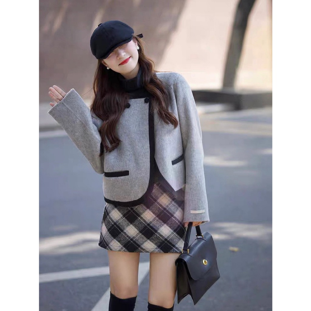 Set áo khoác dạ bông màu xám YIMI kèm chân váy kẻ caro