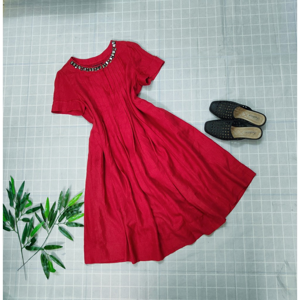 ĐẦM XẾP LY CỔ CƯỜM