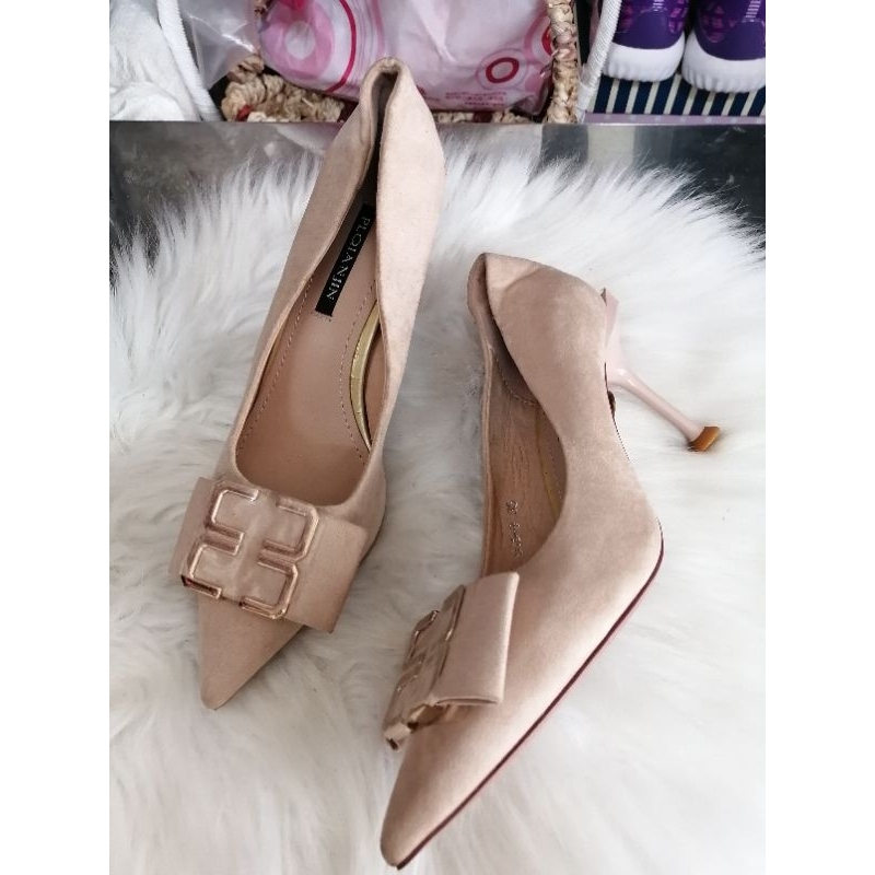 Xả kho Giày cao gót hàng lỗi lẻ size 34,35,36,37,38, 39