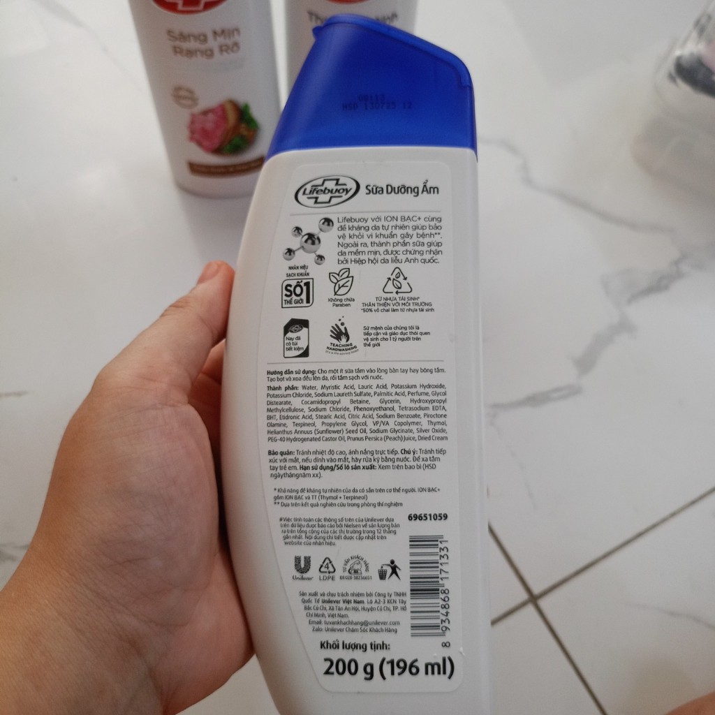 Sữa tắm Lifebuoy