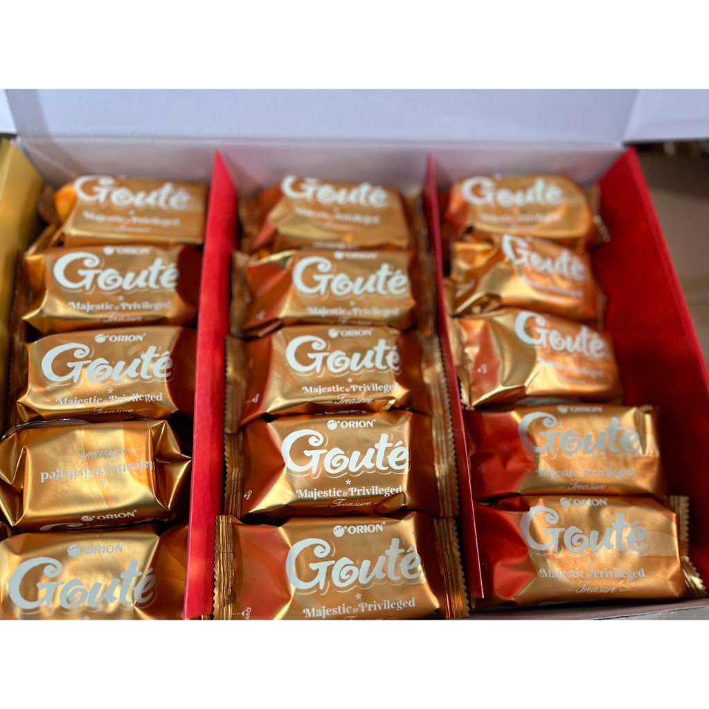 Hộp Bánh Quy Goute Mè Giòn Orion TẾT 15 Gói, 594g