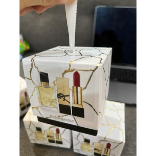 ( Auth ) Set mini YSL 2 món gồm Nước hoa mini và son mini tone đỏ.