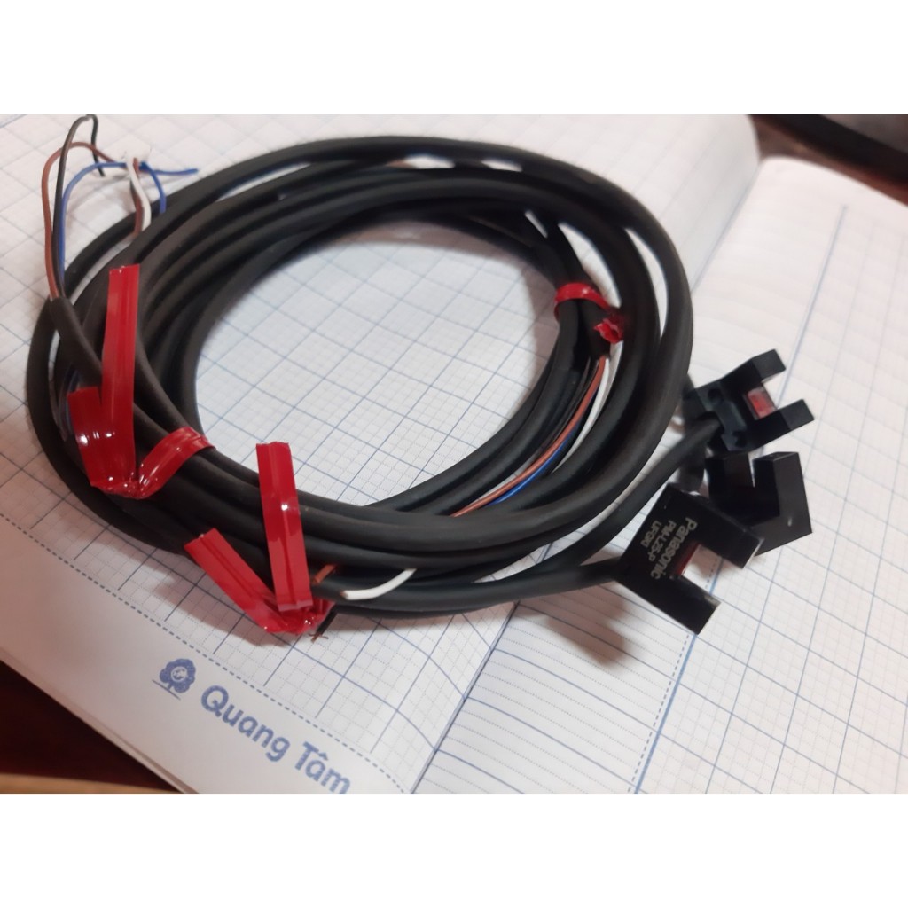 Cảm biến Panasonic  PM-L25-P