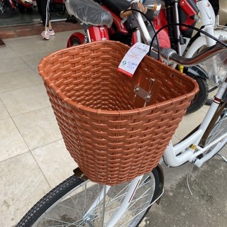 Giỏ xe đạp nhựa giả mây - dành cho các loại xe đạp thông dụng và xe đạp Thống Nhất.