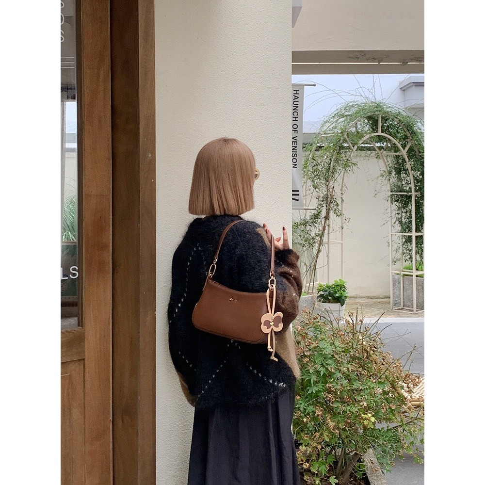 Túi MICOCAH CHÍNH HÃNG kèm charm bản chuẩn 2 dây, form đứng, túi xách, túi đeo chéo MSP: 732