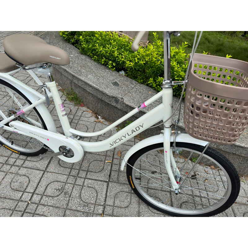 Xe đạp nữ VICKY LY size 22, 24 cho bé 8tuổi trở lên
