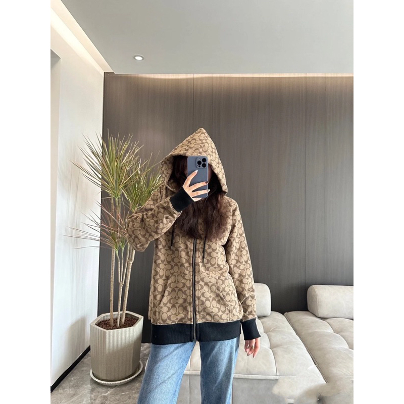 Áo khoác hoodie coach
