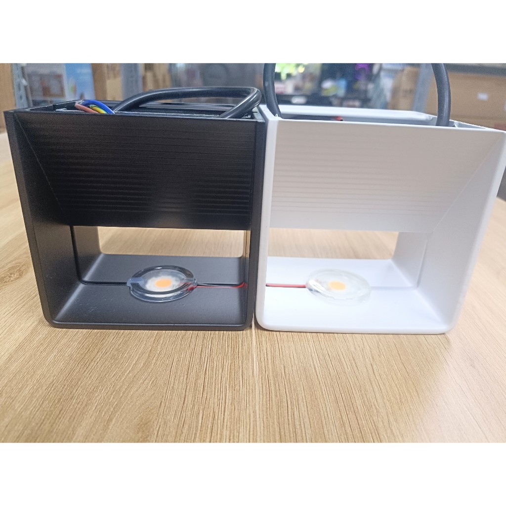 Đèn gắn tường trong nhà LWA901A 5W - BK  3000K