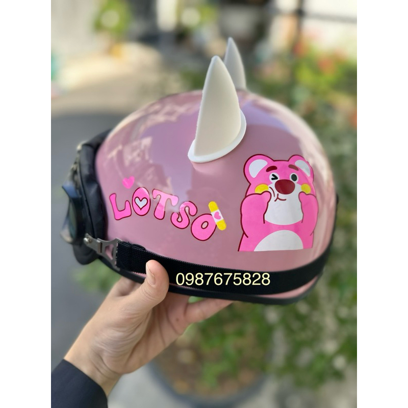 XẢ XẢ 🔥🔥🔥 nón bảo hiểm 1/2 gấu dâu kèm kính và tai mèo