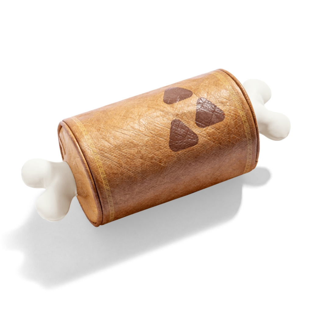 Túi đeo chéo TOMTOC  MHRS-T14 Steak Daily Sling Bag Steak