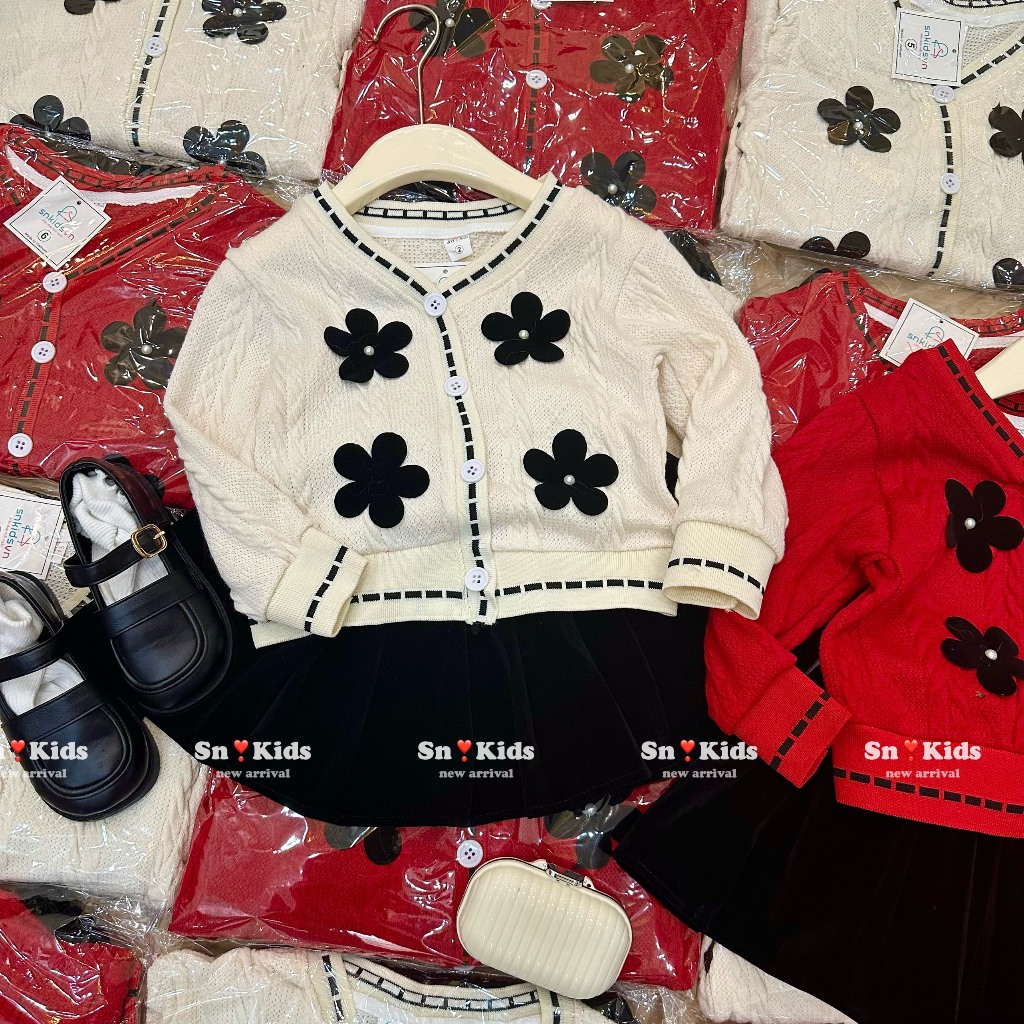 Set áo váy len thừng đính hoa đen bé gái