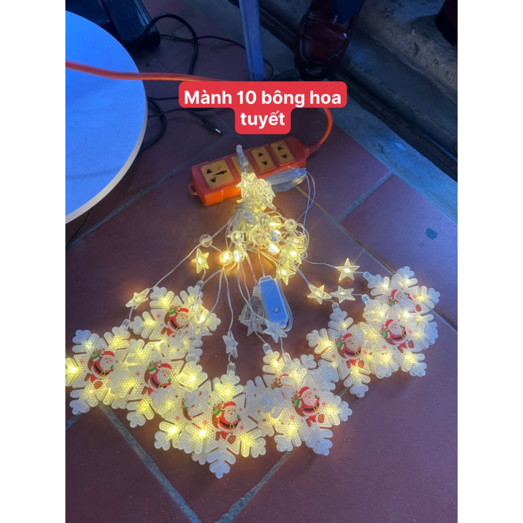 Đèn mành Bông tuyết Giáng Sinh 3 mét, 8 chế độ nháy trang trí noel, 10 bông tuyết vàng. đa sắc