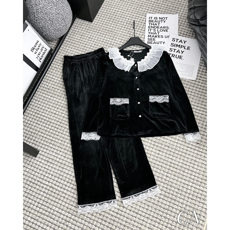 Bộ ngủ nhung viền ren hai túi bánh bèo