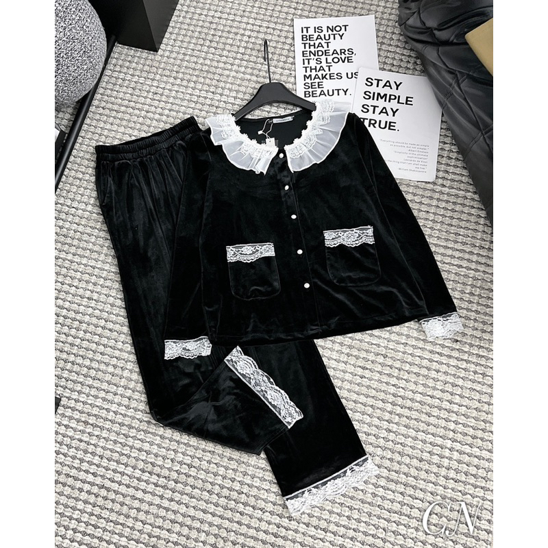 Bộ ngủ nhung viền ren hai túi bánh bèo