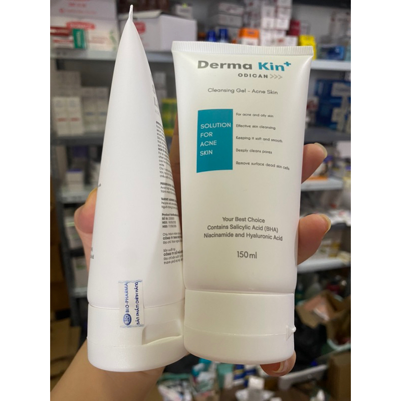 Sữa Rửa Mặt Derma Kin + Dành Cho Da Dầu Mụn - 150ml với thành phần BHA, Niacinamide và Hyaluoronic Acid