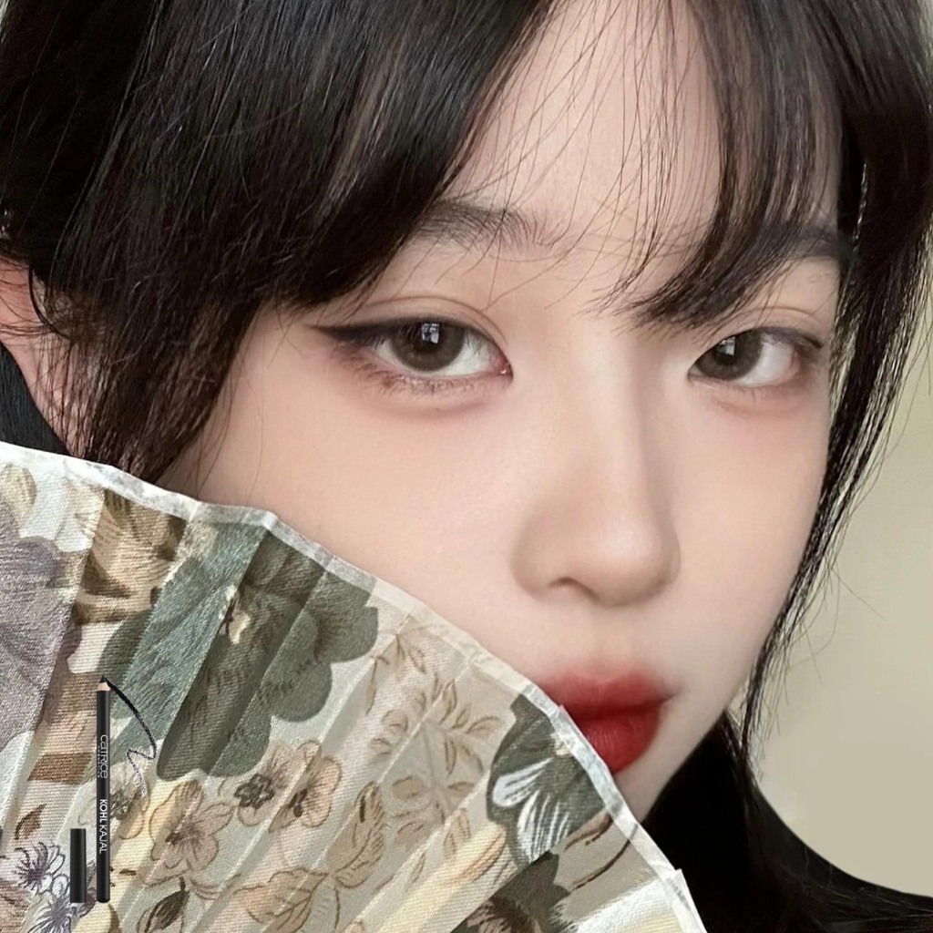 Chì kẻ mắt Catrice Kohl Kajal 1.1g