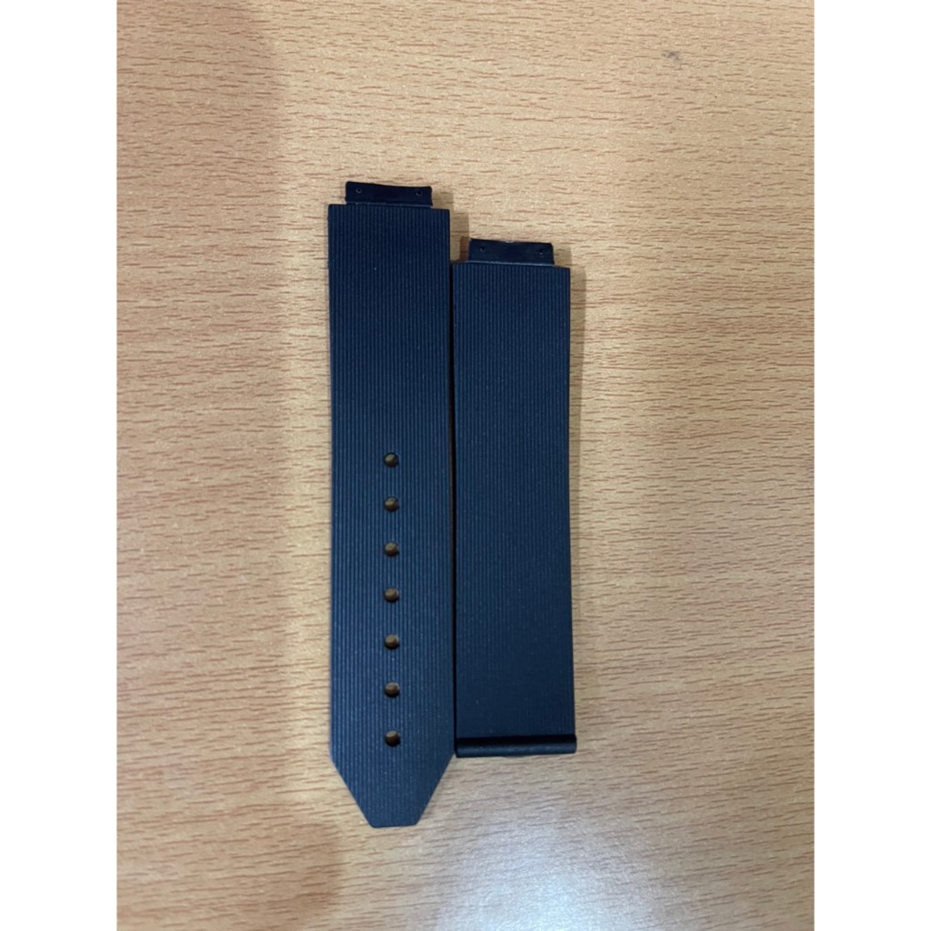 Dây đồng hồ Hublot cao su kẻ sọc đen size 34, 36, 38, 42 loại đẹp, tặng tool thay dây