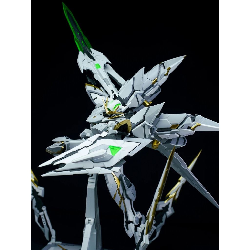 Mô Hình Lắp Ráp Gundam Star Destroyer MG 1/100 IronToys Khung Xương Hợp Kim Tặng Led - Mô hình Figure HaKai shop
