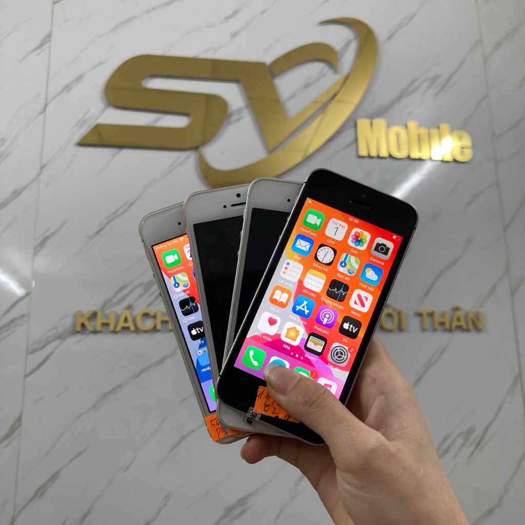 Điện thoại chơi game,xem phim, nghe nhạc, lướt web,... 5SE