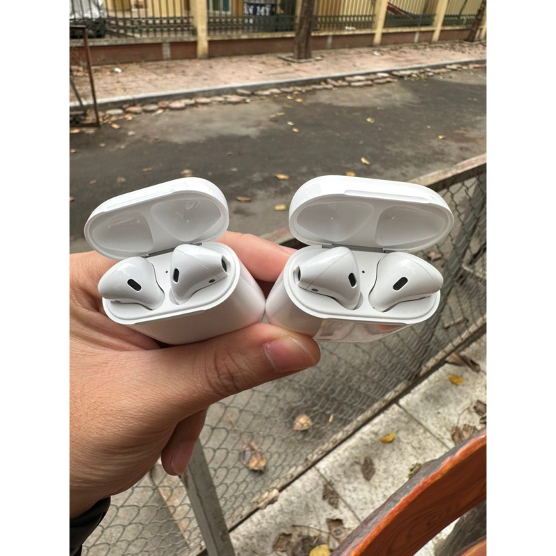 Tai lẻ-Dock  thay thế cho tai nghe không dây AP1-AP2