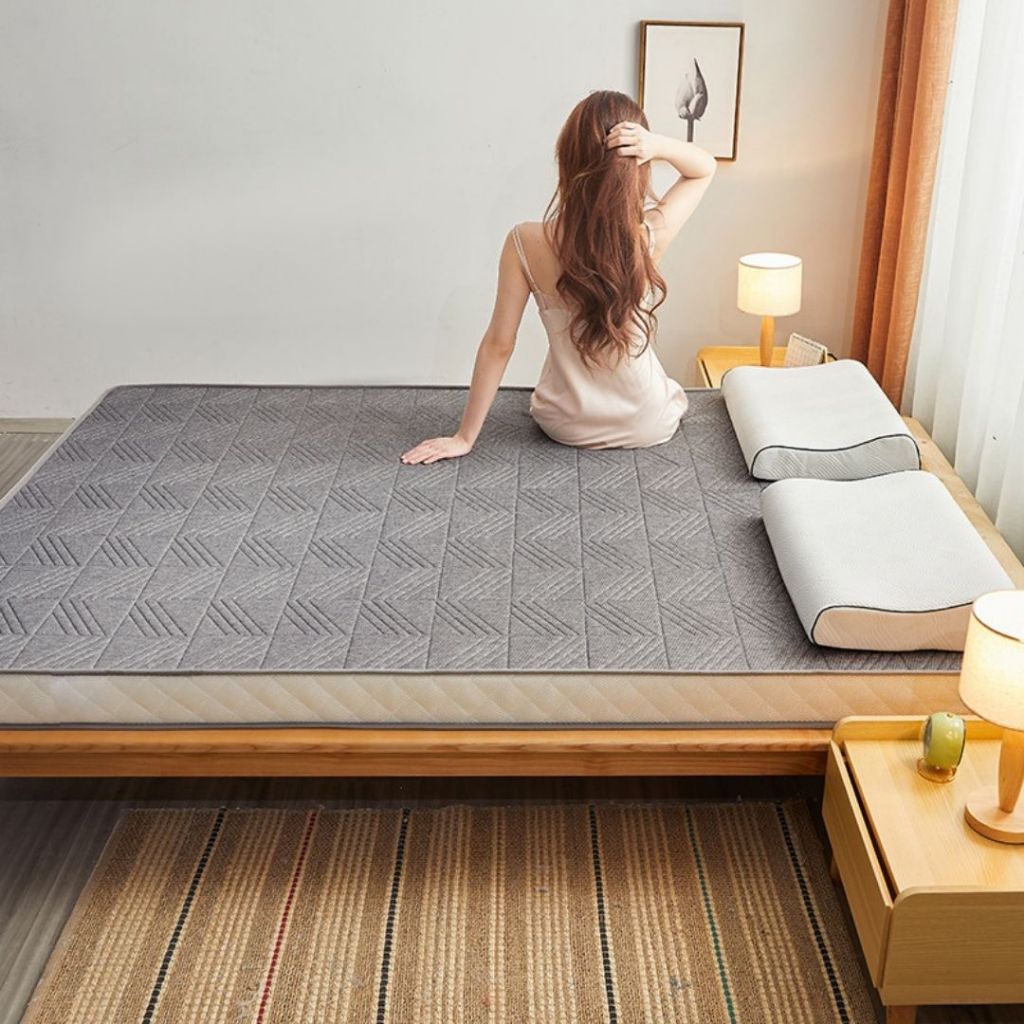 Nệm Cao Su Non Tự Nhiên Massage 4 Mùa Giúp Giấc Ngủ Của Bạn VÀ Già Đình Tốt Hơn