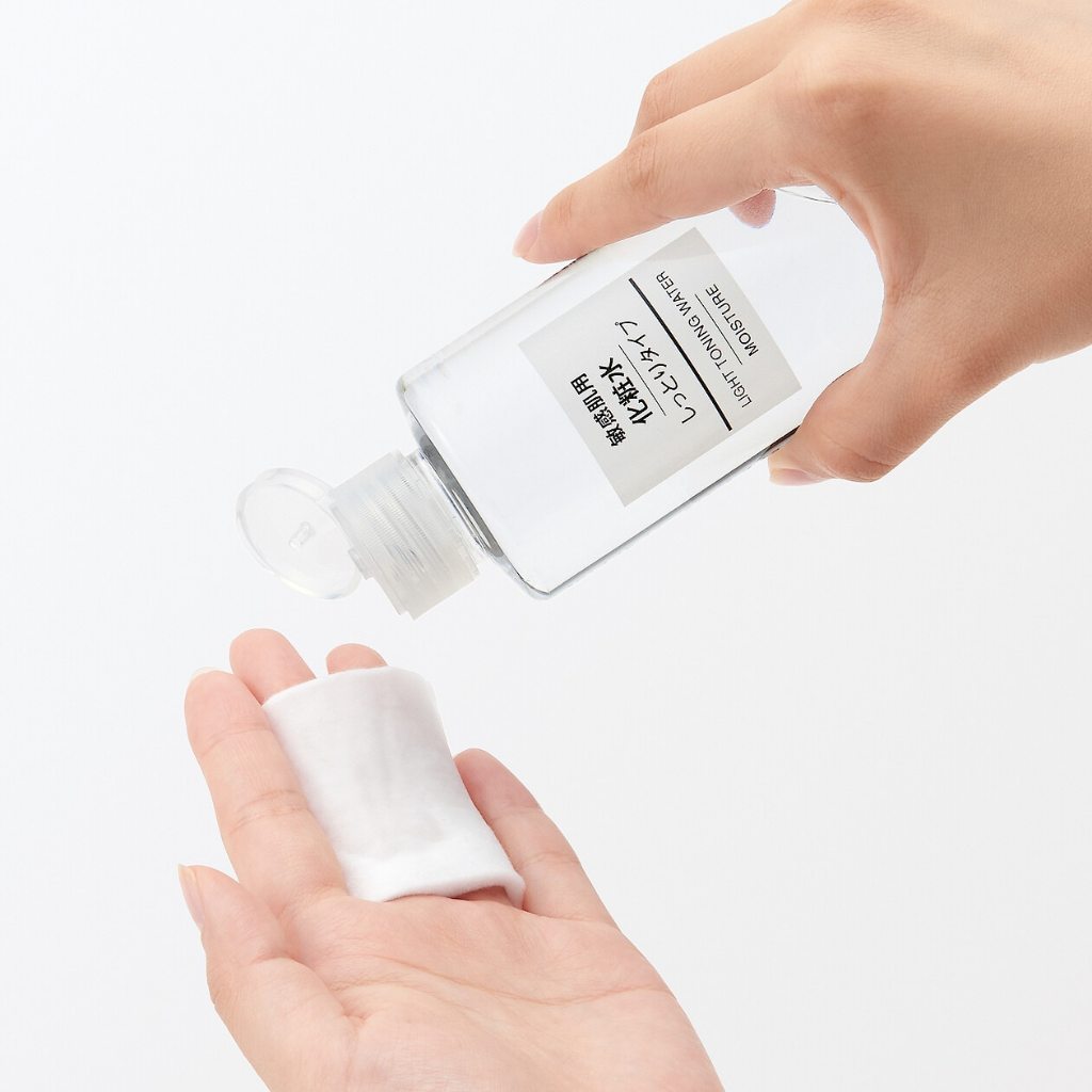 Nước hoa hồng Toner MUJI Nhật Bản cân bằng da 200ml