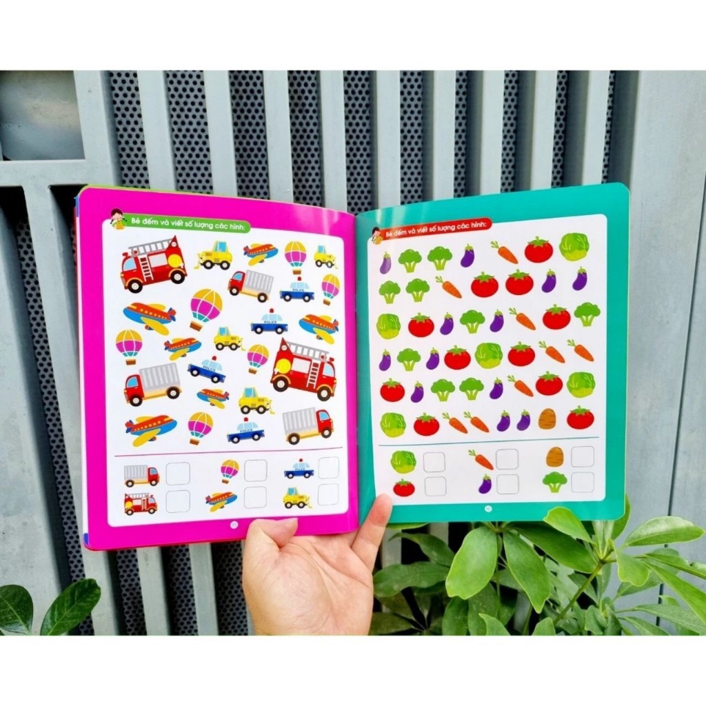 Bộ vở Làm Toán Không Sợ Sai Wipe Clean Viết Xóa Được Luyện Viết Kèm 2 Bút