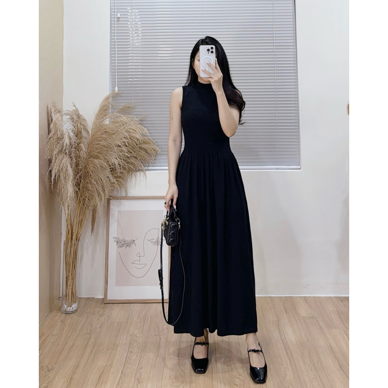 89158 váy len sát nách dáng dài