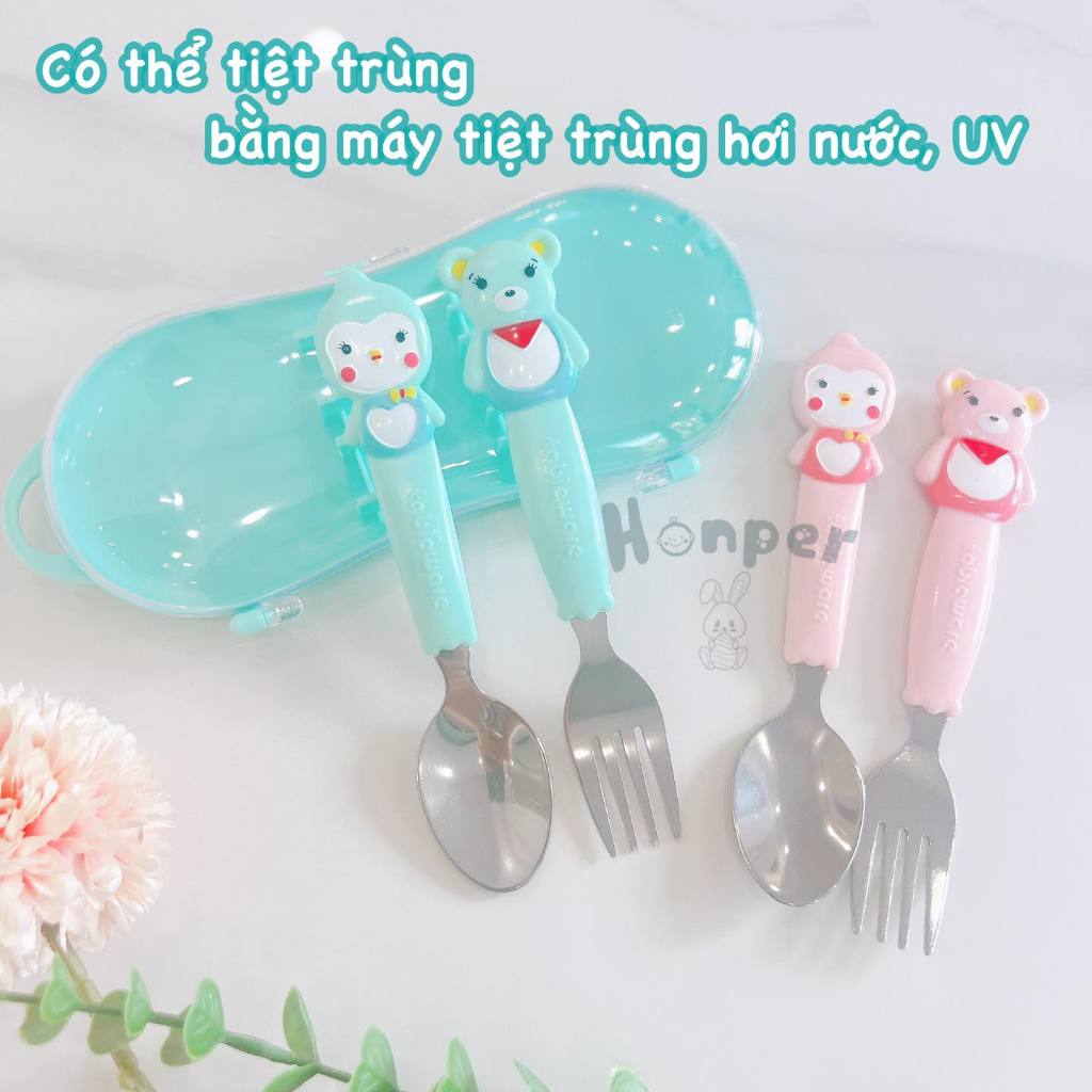Bộ thìa dĩa ăn dặm Honper HP220 2 màu xanh, hồng cho bé có quai treo tiện lợi
