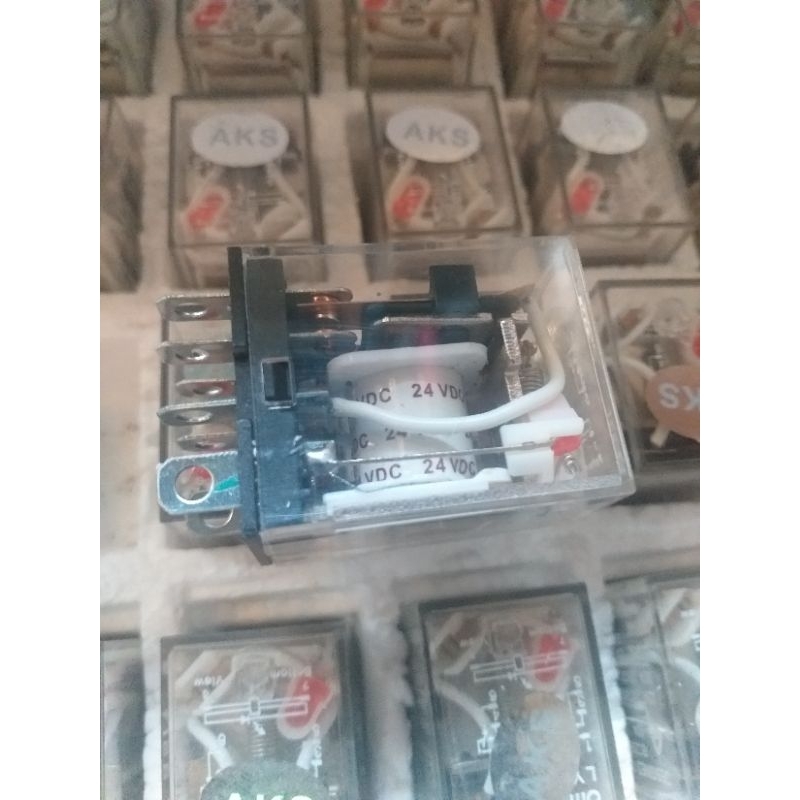 RƠ LE RELAY OMRON LY2N 12VDC 24VDC 10A 8 CHÂN CÓ ĐÈN BÁO