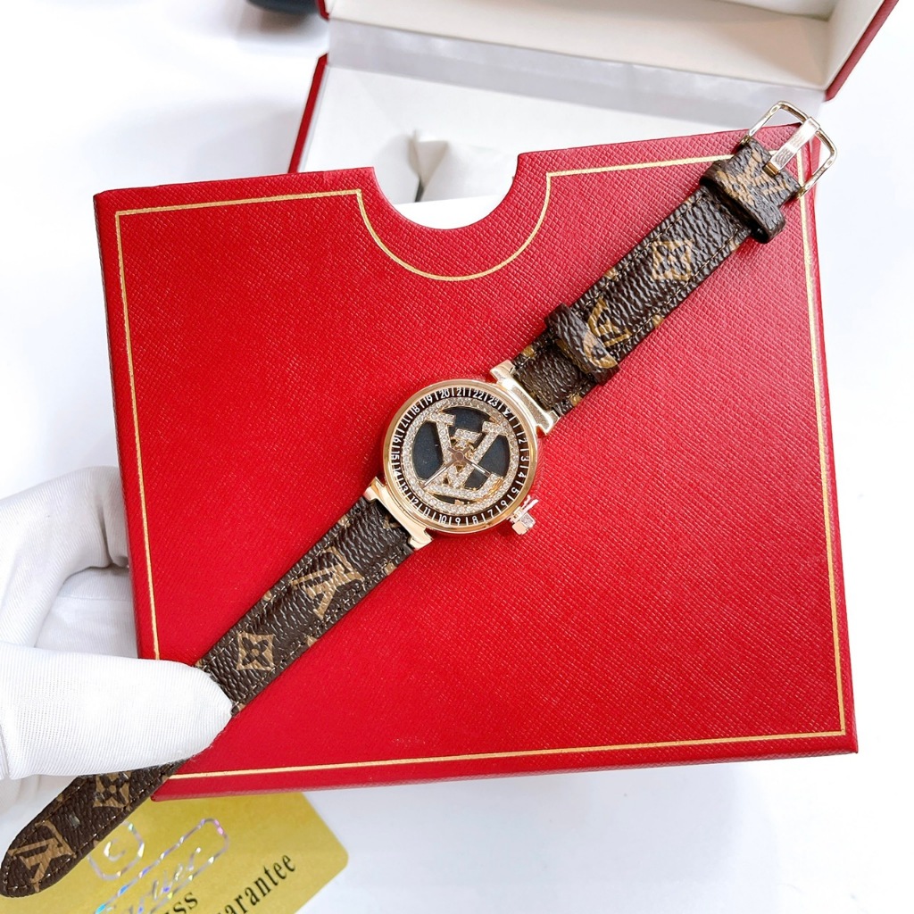 Đồng hồ nữ đính đá dây dâ LV - size mặt 30mm, dây da, máy pin, chống nước 3atm, mặt đính đá sang trọng dành cho nữ