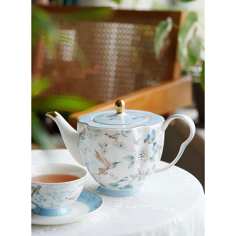 Set ấm tách trà sứ siêu phẩm hoạ tiết blue pastel phong cách trà Âu