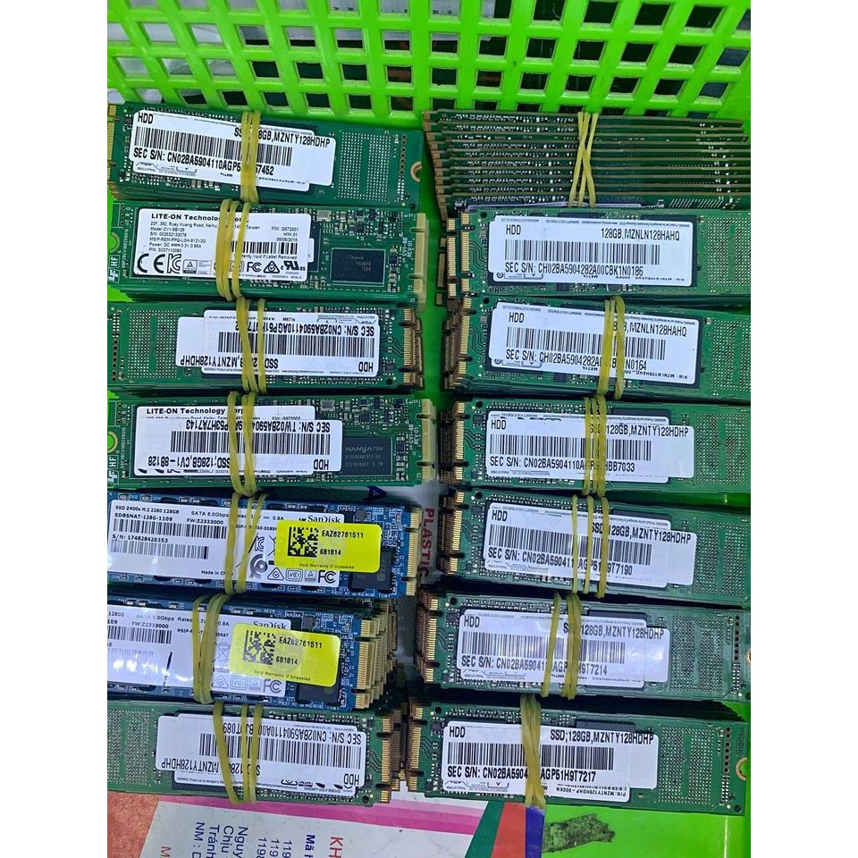 Ổ cứng SSD M2 Sata NGFF 2280 120Gb 240Gb cũ sức khoẻ tốt + tặng kèm ốc bắt main chuẩn M2