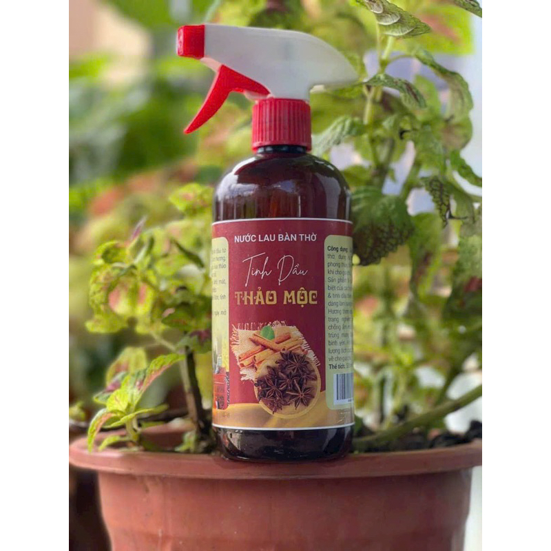 Nước Thơm Lau Bàn Thờ Từ Loại Thảo Dược Quý 500ML