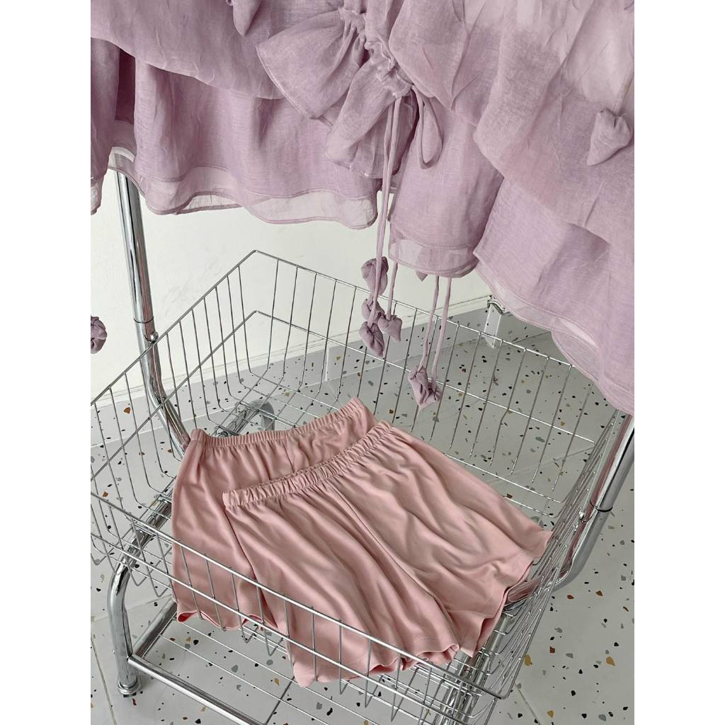 𝐋𝐘𝐂𝐇𝐄𝐍- Đầm trễ vải chất voan 2 lớp có kèm lót quần