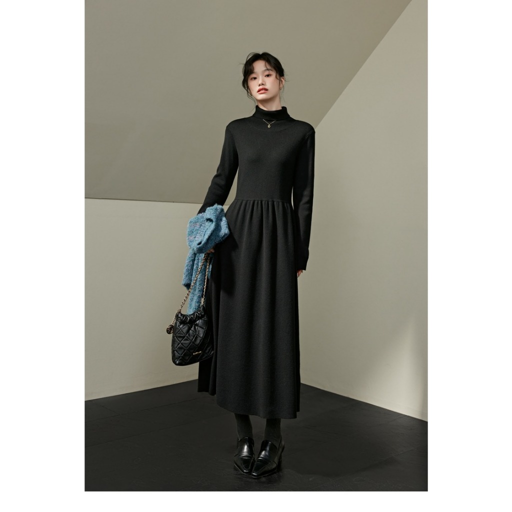 U241 Áo ghile & Váy len xuất dư của KUOSE